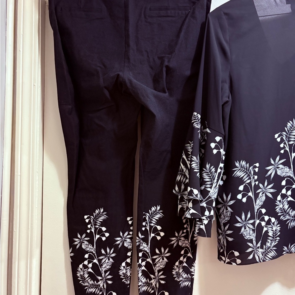 Black and White Floral Women's Jumpsuit - Picture 7 of 12